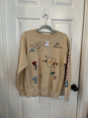 Be Mine Graphic Crewneck Sweatshirt - Beige